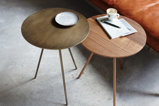 Chine Table basse facultative de jambe en métal de couleurs, table basse à la maison de jambe en métal de meubles fournisseur